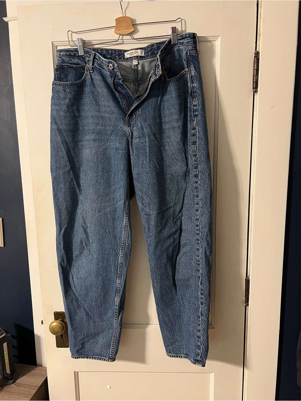 Abercrombie & Fitch Women's Light Blue Boyfriend Jeans